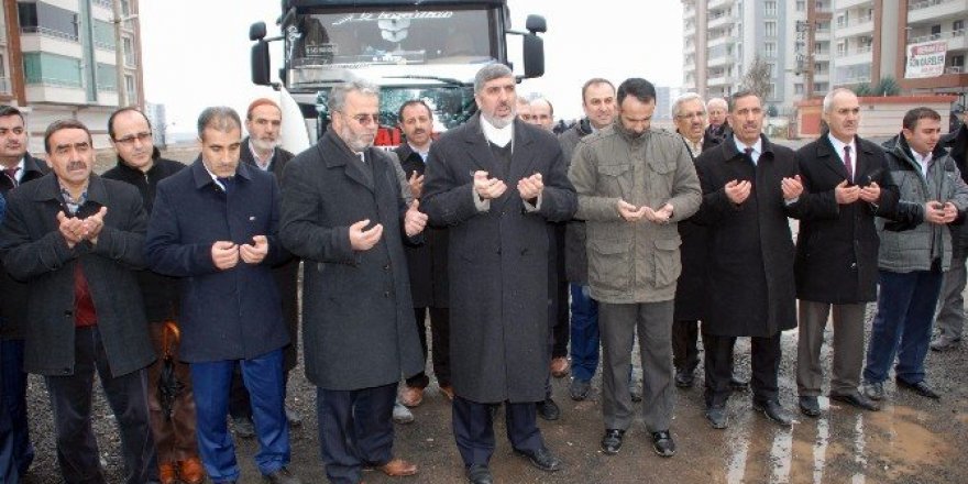 Diyarbakır’dan Halep’e 6 tır yardım