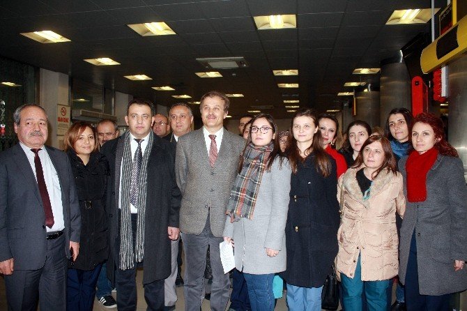 Bursalı hemşirelerden ’Dönerse Senindir’ filmine tepki