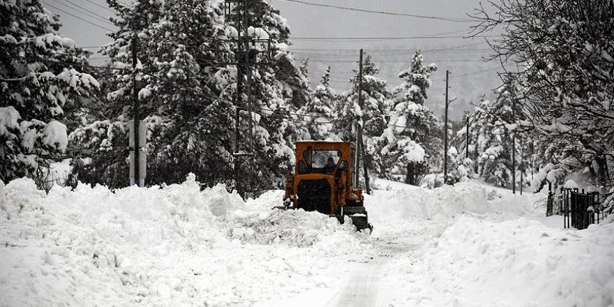 Afyonkarahisar-Konya yolu 12 saat sonra açıldı