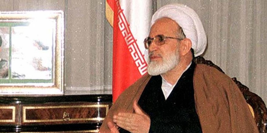 Ev hapsindeki İranlı muhalif lider Kerrubi istifa etti