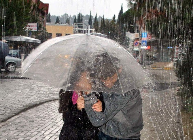 Aydın yeni bir soğuk ve yağışlı havanın etkisine giriyor