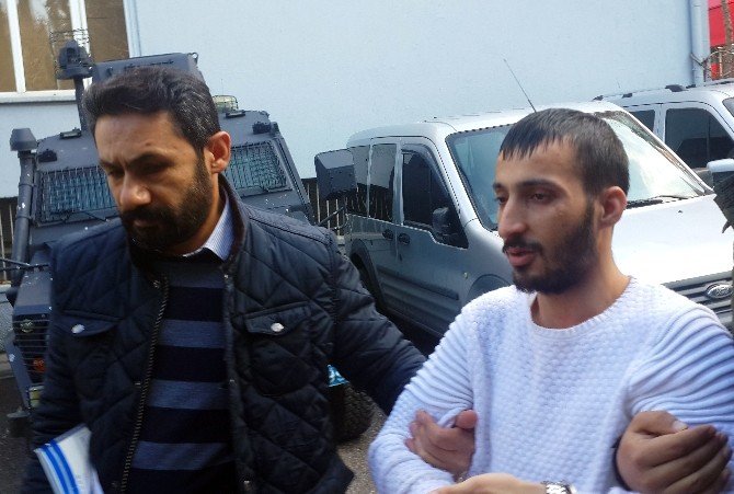 Uslanmaz hırsız imzada yakalandı