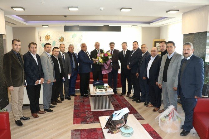 Kooperatif başkanlarından Başkan Ergün’e plaket