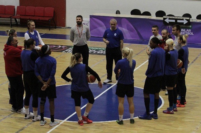 Canik Belediyespor’un hedefi Play-Off