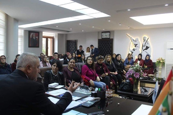 Engelli 29 kadın “Girişimcilik” belgelerini aldı