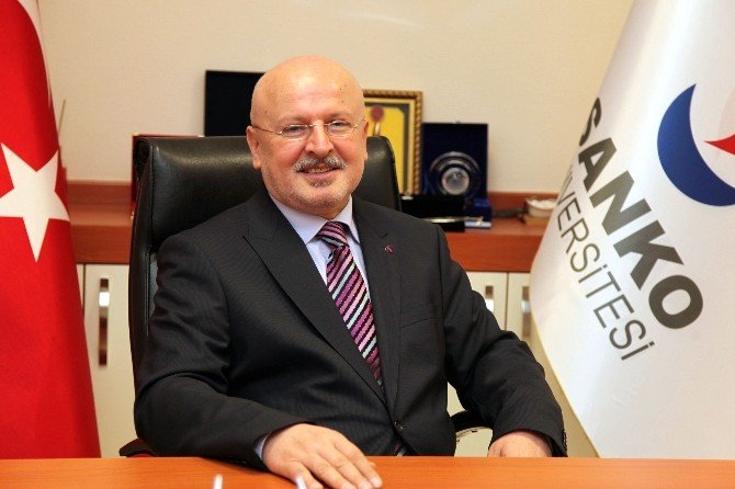 Sanko Üniversitesi Rektörü Prof. Dr. Sınav’ın yeni yıl mesajı