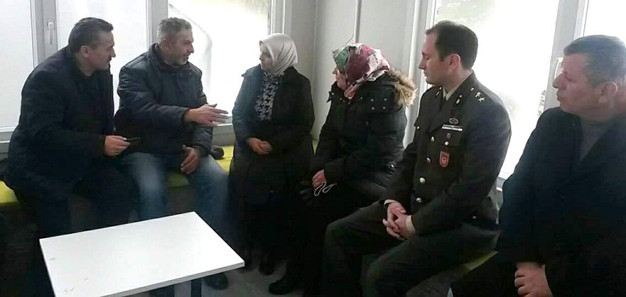 Milletvekili Erdoğan'dan şehit evine taziye ziyareti