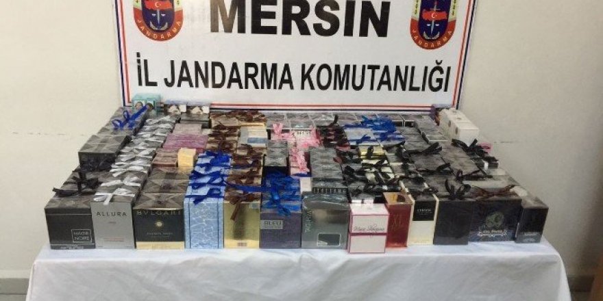 Anamur’da kaçak parfüm operasyonu