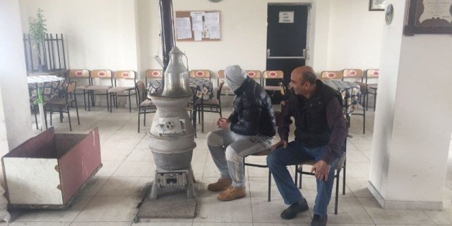 Bu köy yaklaşık 2 gündür elektriksiz