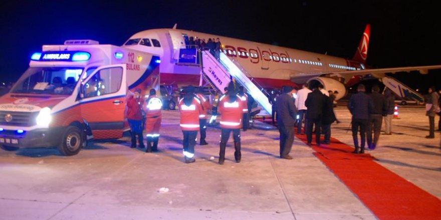 Yemen'den 160 hasta tedavi için Türkiye'ye geldi