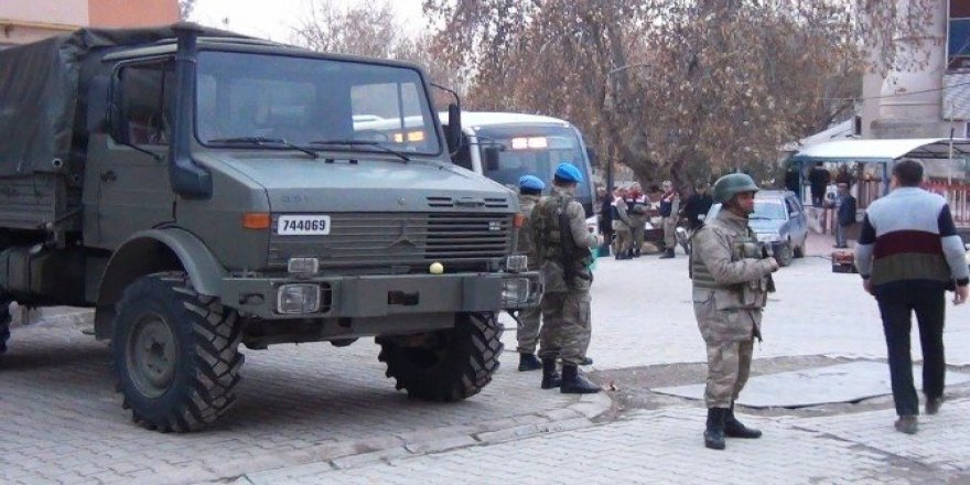 Dilek’te jandarmadan asayiş uygulaması