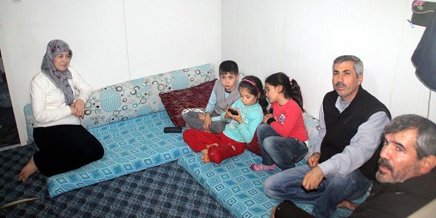 Türkmen kampında buruk yılbaşı