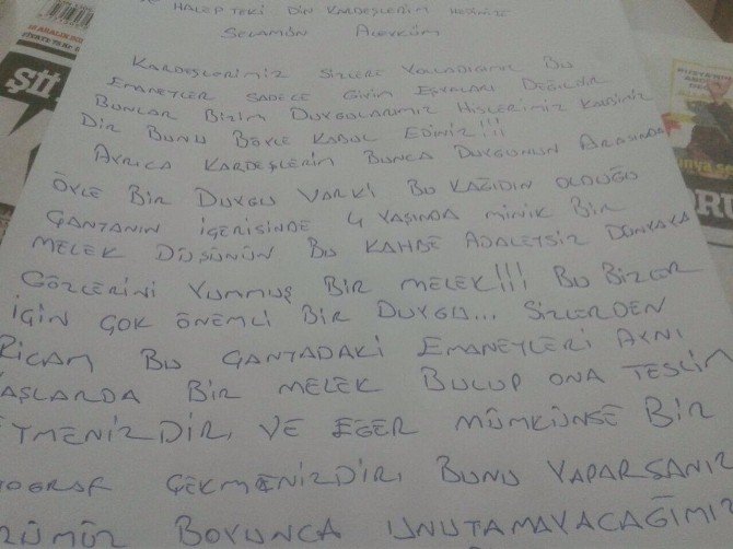 5 yaşında kızını kaybetti, onun kıyafetleri Halep’li çocuğun yüzünü güldürdü