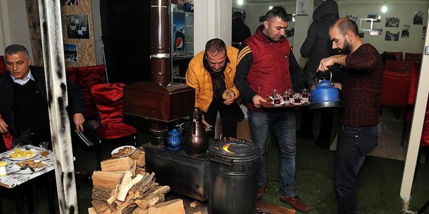 Bingöl'de müşterilere "eski kış geceleri" yaşatılıyor