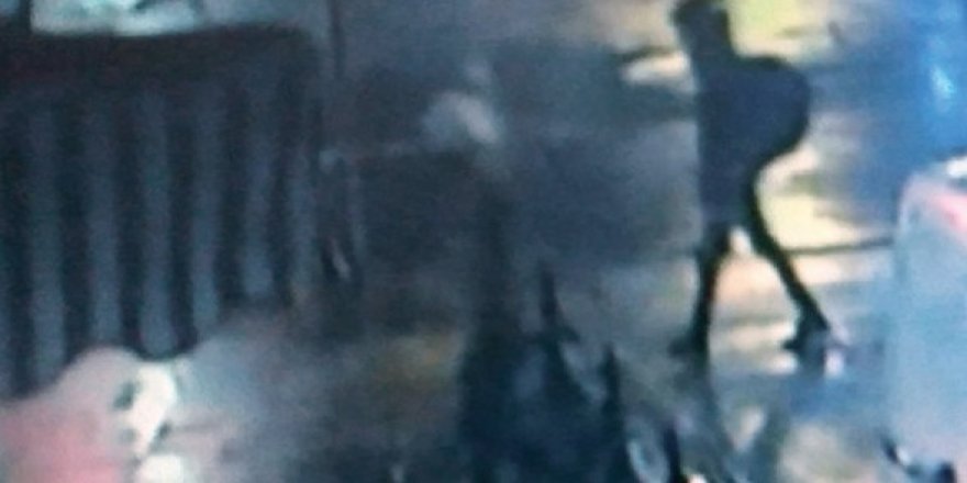 Reina saldırganı çift şarjörü birbirine bantlamış