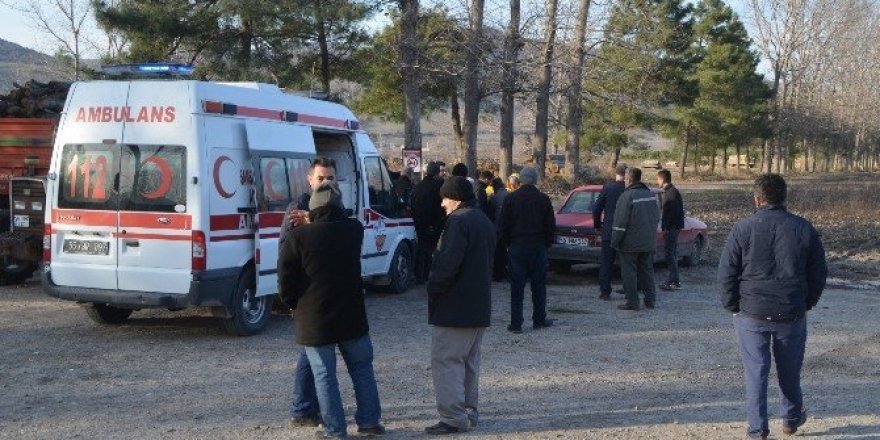 Direksiyon başında ölü bulundu