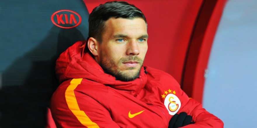 Podolski'den veda gibi açıklama! 'Evet...'
