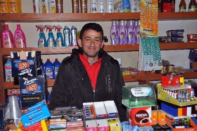 Hırsızlar aynı marketi 15 günde 3 kez soydu
