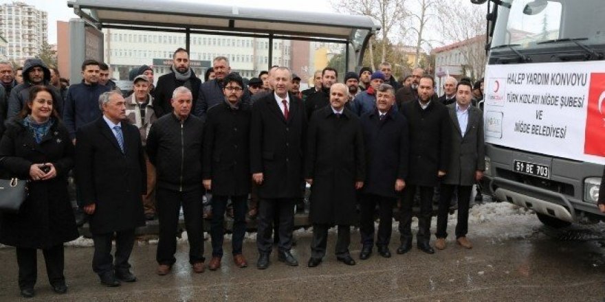 Niğde Belediyesi Halep’e 8 yardım TIR’ı gönderdi