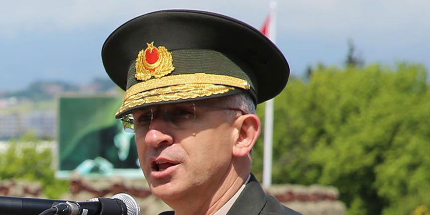 FETÖ'cü öğrencilerin sınav notunu yükseltmiş