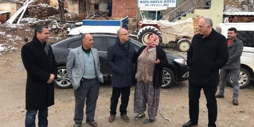 Başkan Kayda, karlı günde mahalleri ziyaret etti