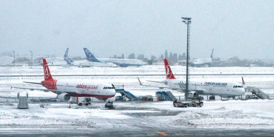 THY saat 17.00'ye kadar iç hat seferlerini iptal etti!