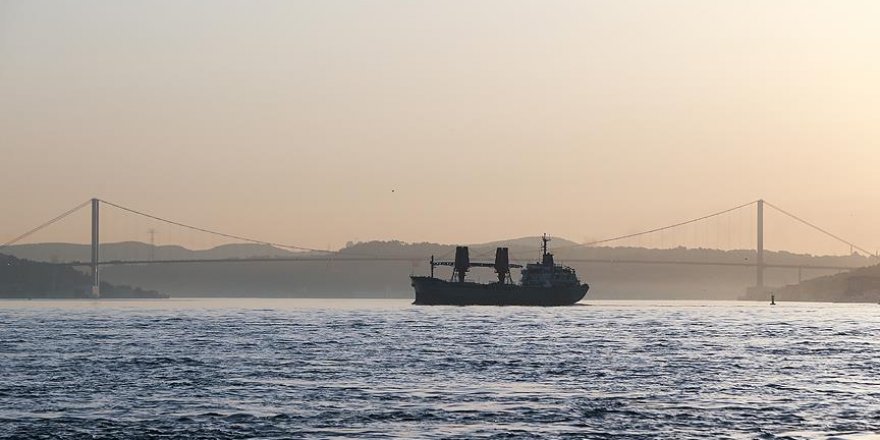 İstanbul Boğazı gemi trafiğine açıldı