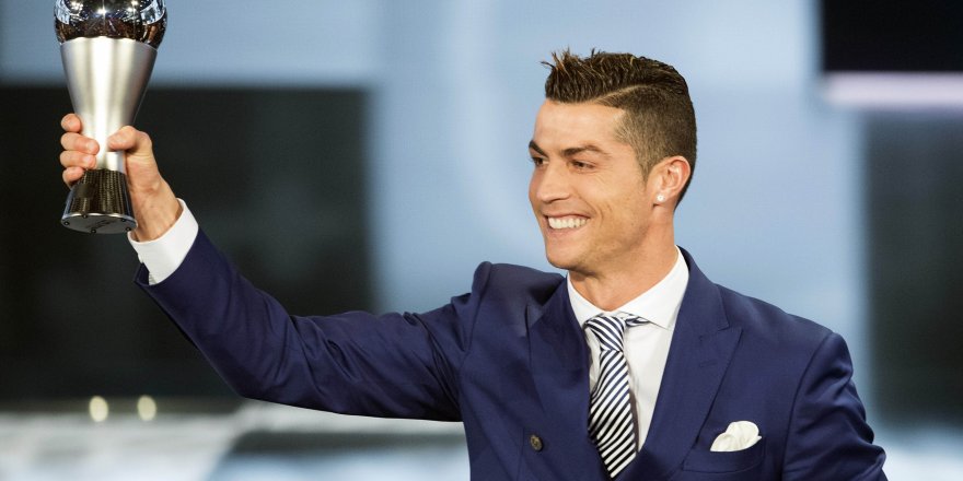 Yılın en iyi futbolcusu Cristiano Ronaldo