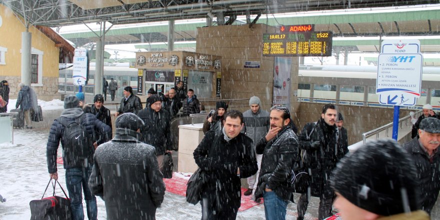 Donan makas hızlı tren seferini aksattı
