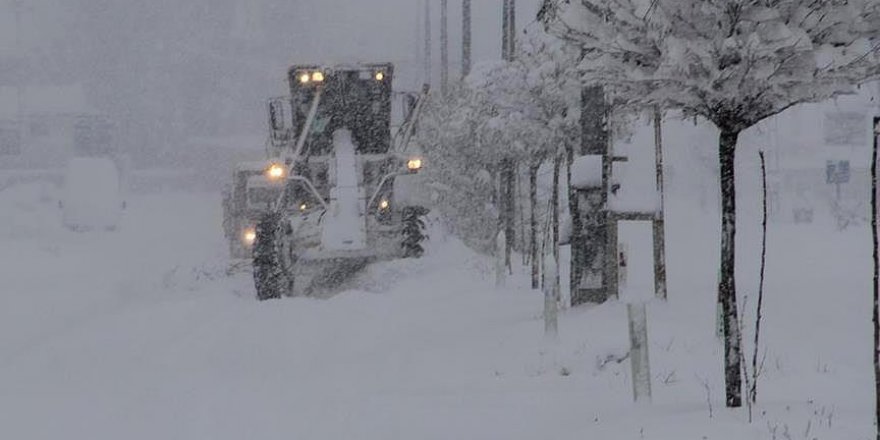 Sivas'ta 331 köy yolu ulaşıma kapandı