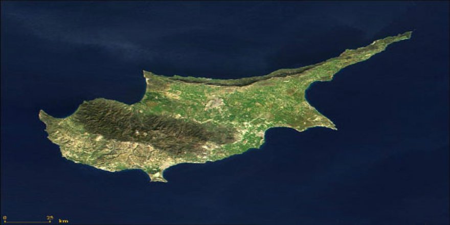 Kıbrıs haritaları BM'ye sunuldu