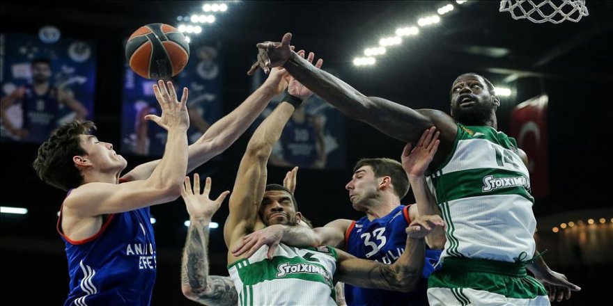 Anadolu Efes Yunanistan deplasmanında