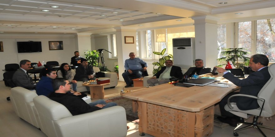 Akkaya, çatısı çöken pazar yeriyle ilgili hazırlanan raporu açıkladı