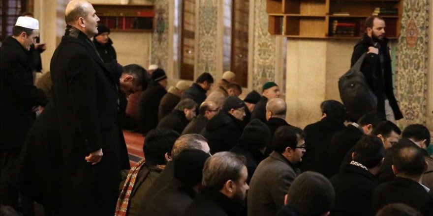 Bakan Soylu 'Sabah Namazı Buluşmaları'nın konuğu oldu
