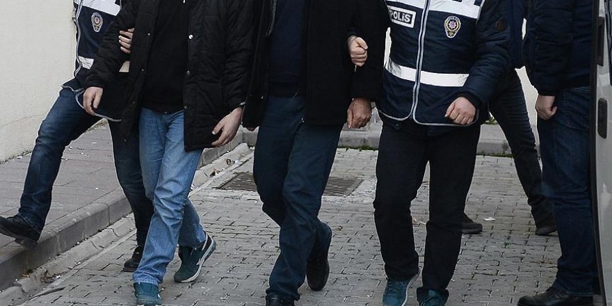 ’Erkekliğime hakaret etti, öptüm’ diyen 18 yaşındaki genç tutuklandı