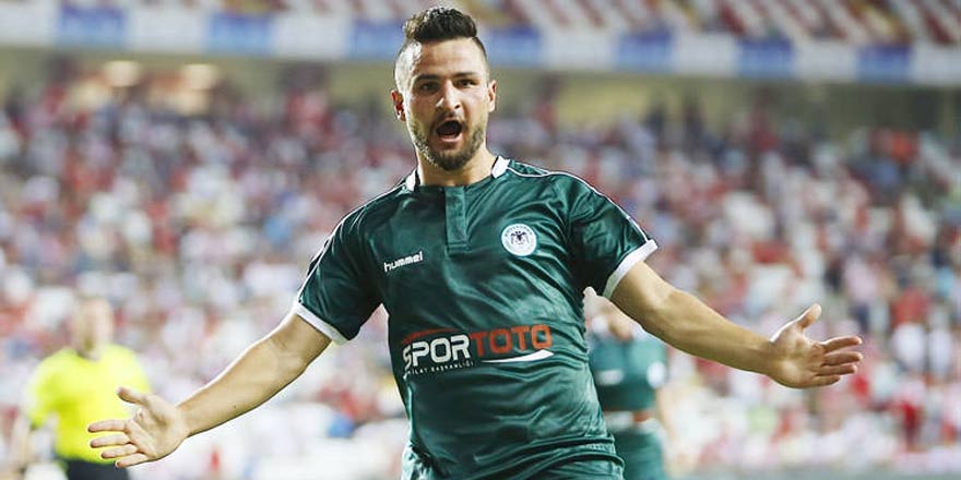 Ömer Ali Şahiner sakat sakat gol attı