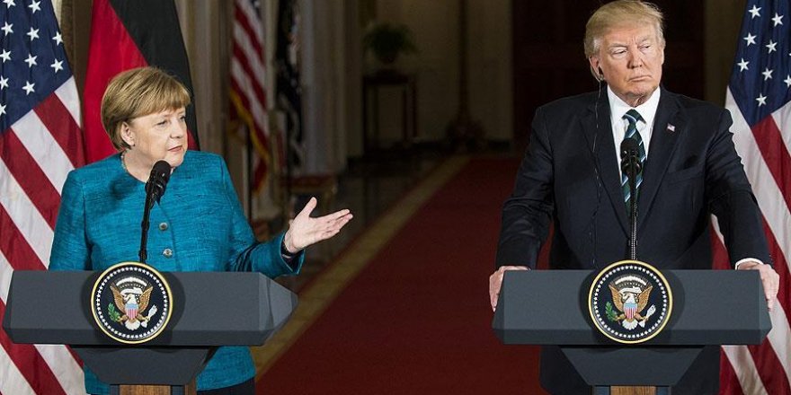 Trump'ın Merkel'in elini sıkmaması ABD'de günün konusu