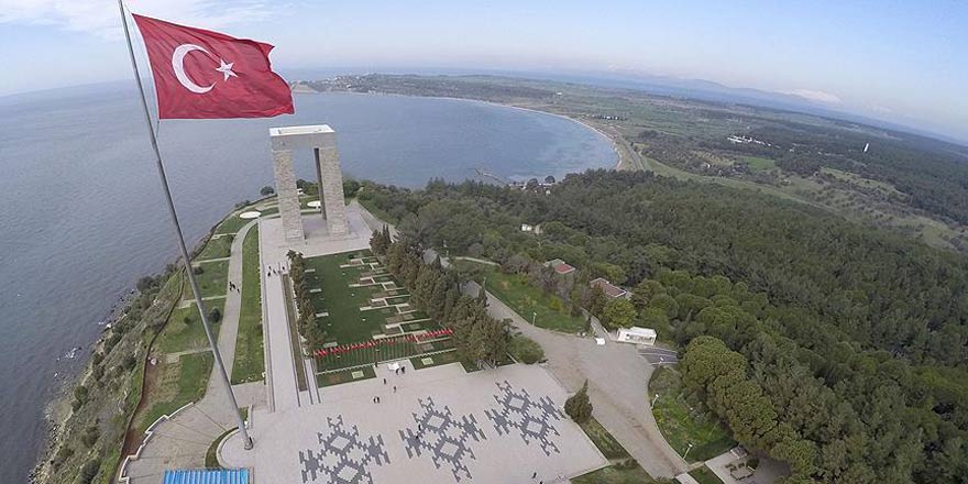 Çanakkale Deniz Zaferi'nin 102. yılı