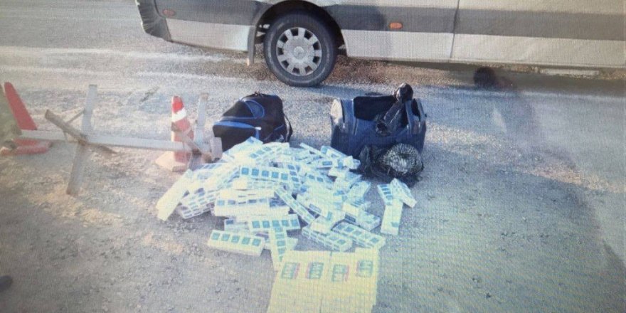 Yolcu valizlerinden kaçak sigara çıktı