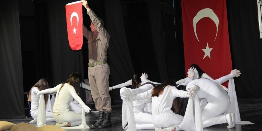 ’Çanakkale Zaferi’ Alanya’da törenlerle kutlandı
