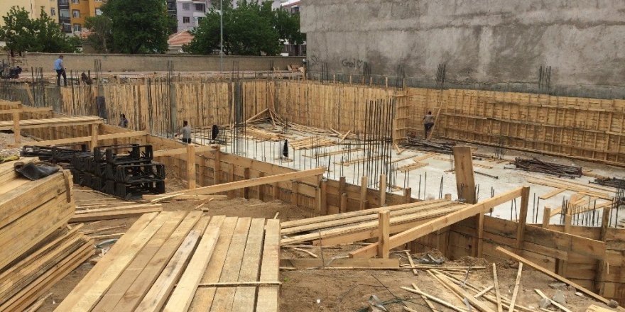 Kulu’da inşaattan demir hırsızlığı