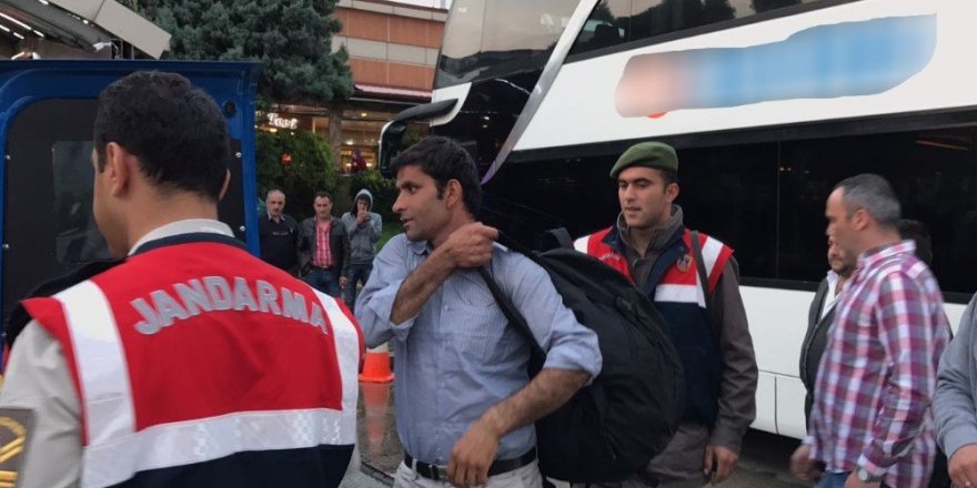 70 Afganlıyı dinleme tesisine bırakıp kaçtılar
