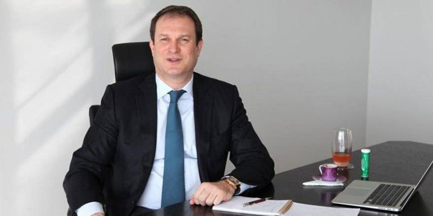 Sözcü Gazetesi'nin sahibi Burak Akbay Fransa’ya kaçmış