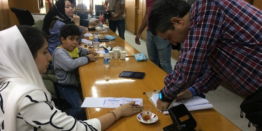 İran’daki cumhurbaşkanlığı seçimleri için İzmir’de de sandık kuruldu