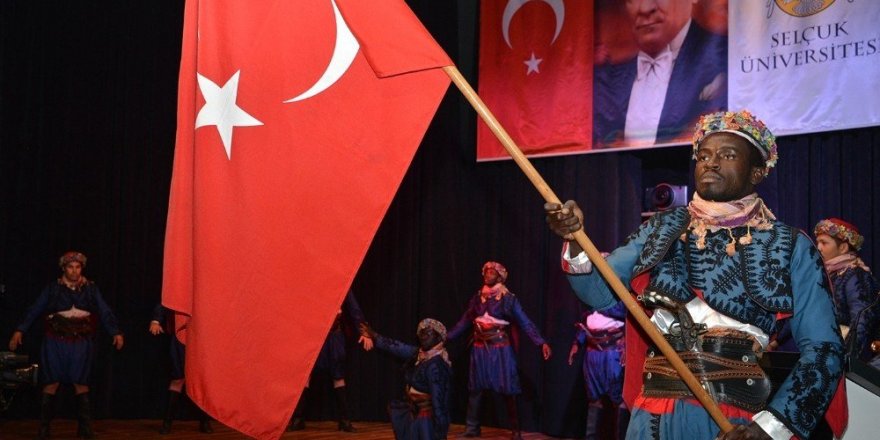 Selçuk Üniversitesinde Türkçe Şöleni