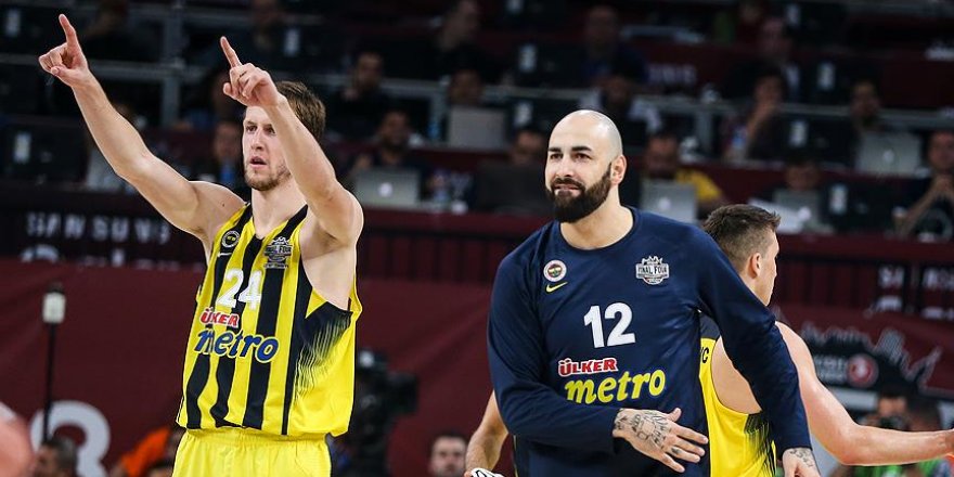 Fenerbahçe potada tarih yazmak istiyor
