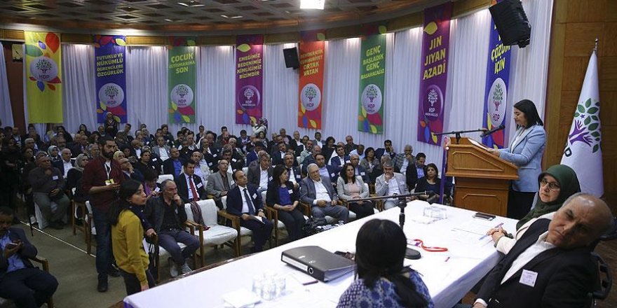 HDP kongresinde Demirtaş ve Yüksekdağ'ın mektupları okundu