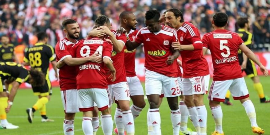 Sivasspor şampiyon! İşte PTT 1. Lig'de düşenler ve play-off'a kalanlar