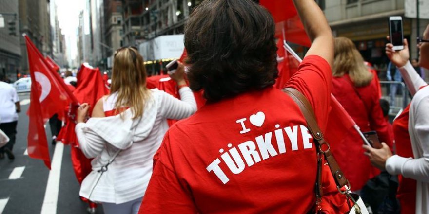 New York'ta 36. Türk Yürüyüşü ve Festivali düzenlendi