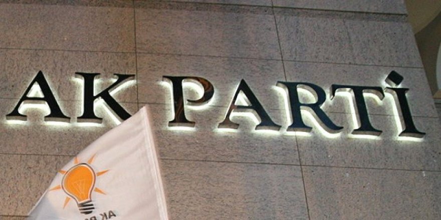 AK Parti MKYK listesinden çıkarılan isimler belli oldu